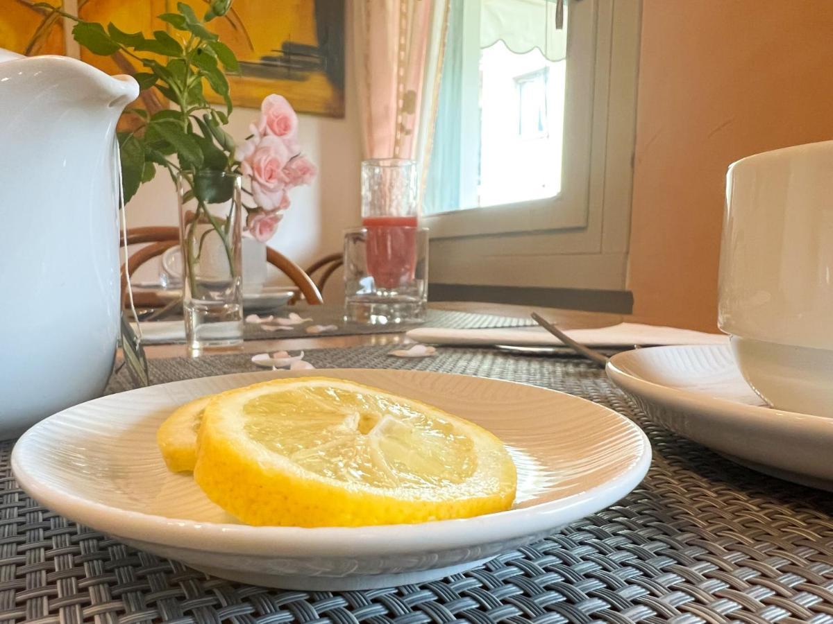 Hotel Marina Torri Del Benaco Dış mekan fotoğraf