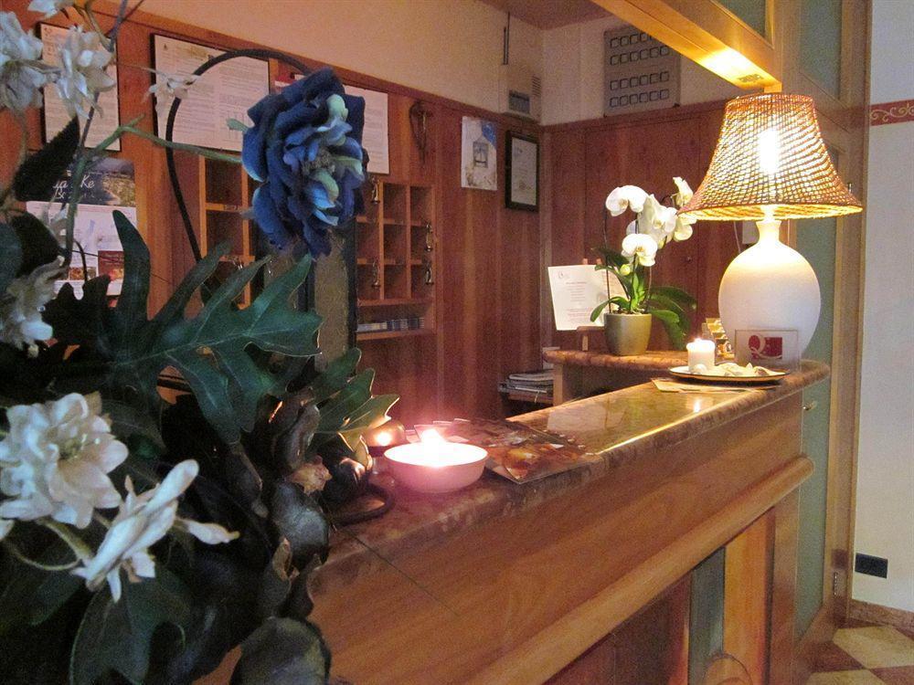 Hotel Marina Torri Del Benaco Dış mekan fotoğraf